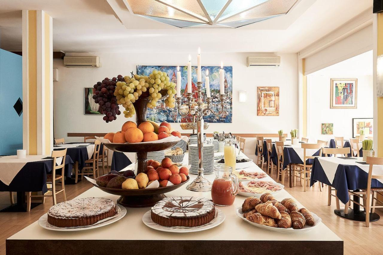 Hotel Roma 3*